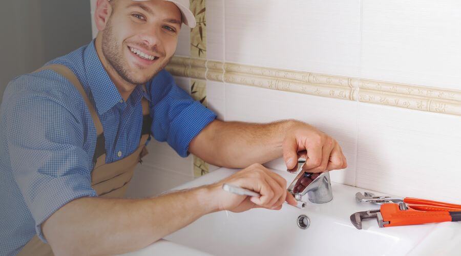 Handle or spout repair in Valley Village, CA